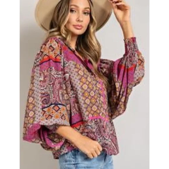 🌺🌺🌺Multi- print blouse 🌺🌺🌺 - Picture 2 of 8